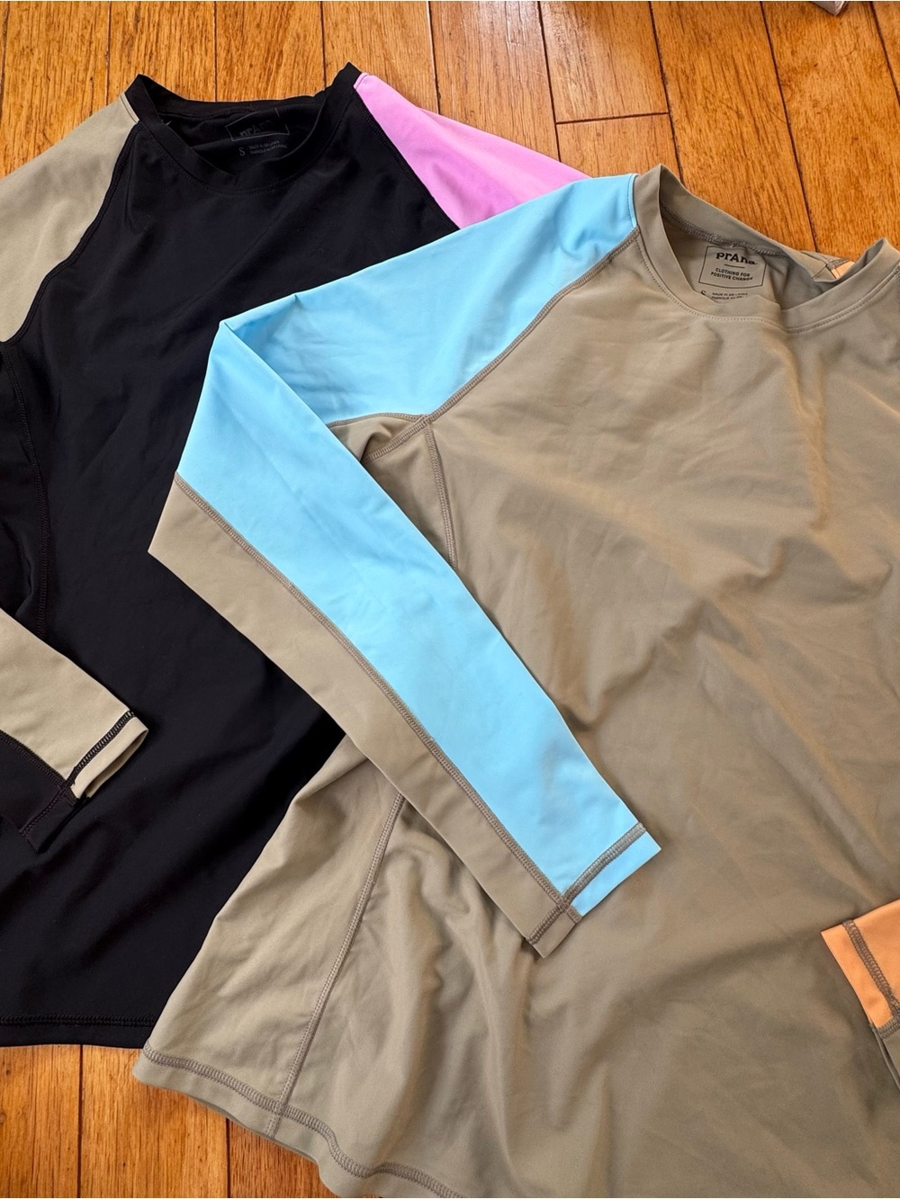 PrAna Baja Bound Long Sleeve Rash Guard Bundle (2) | Women’s Small